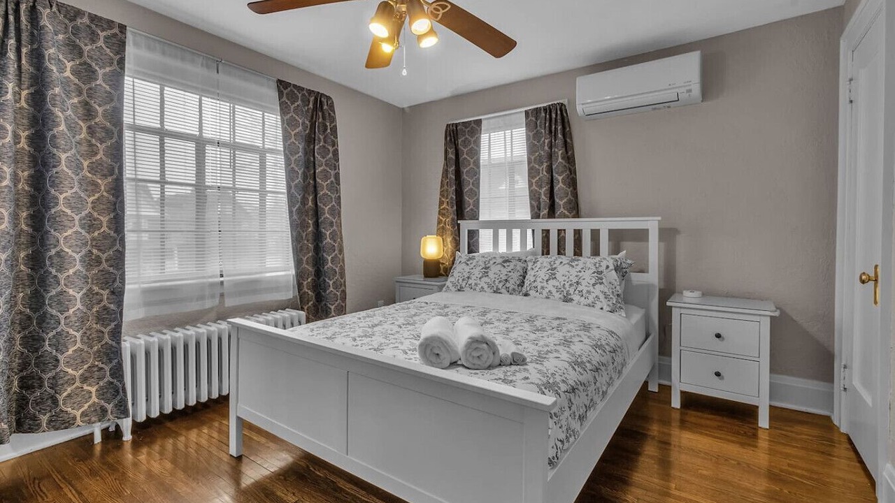 Photo of Bedroom in Niagara Falls