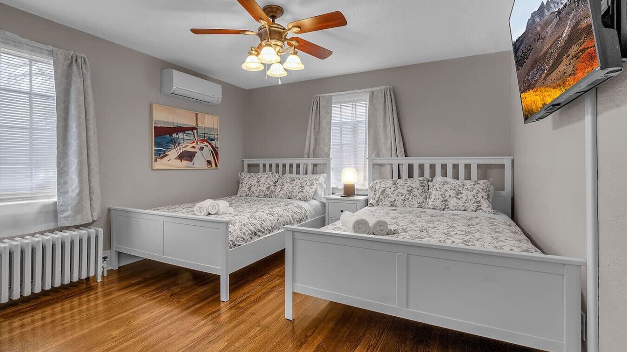 Photo of Bedroom in Niagara Falls