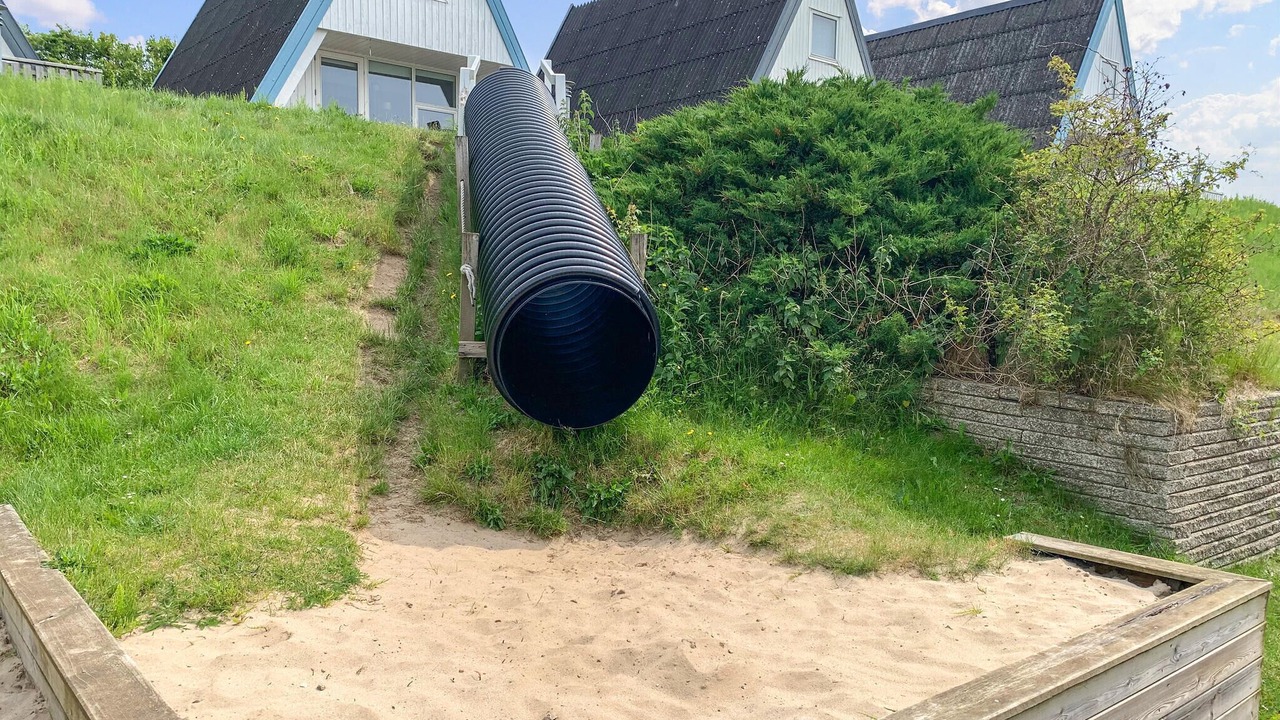 Photo of Others in Knebel