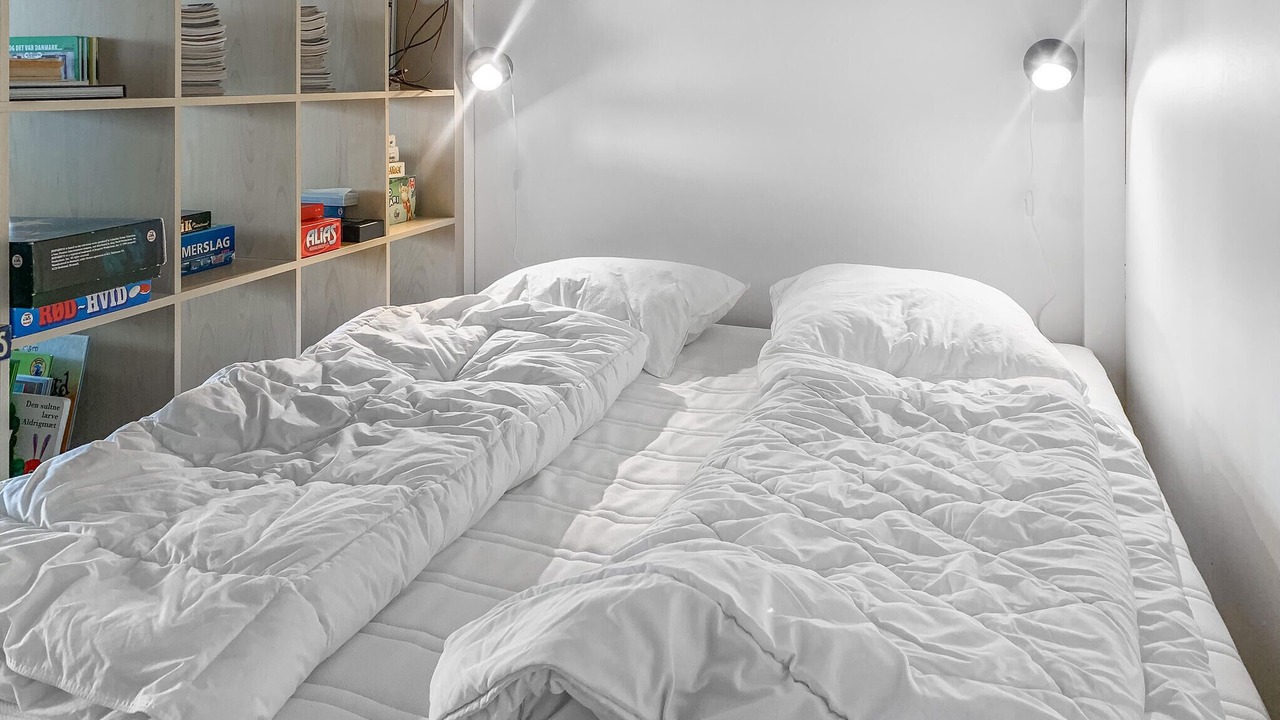 Photo of Others in Knebel