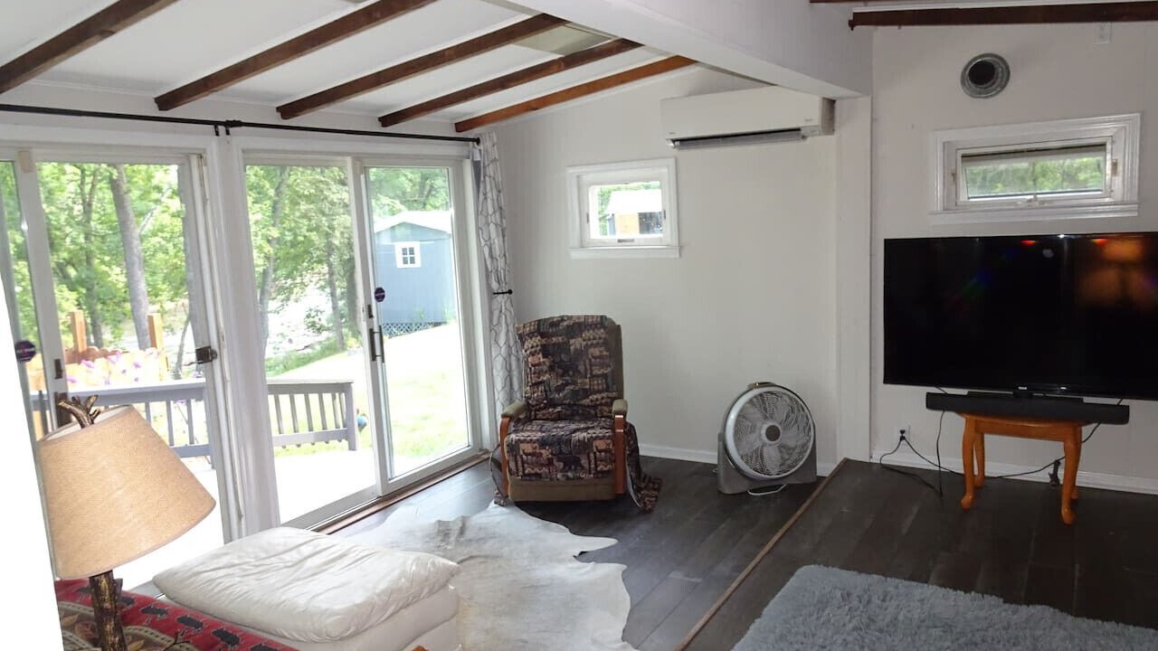 Photo of Livingroom in Howard