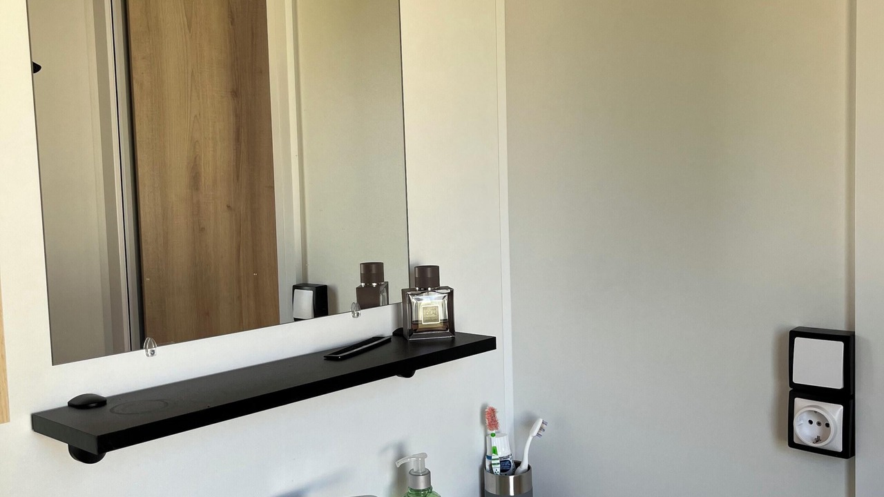 Photo of Bathroom in Coulanges