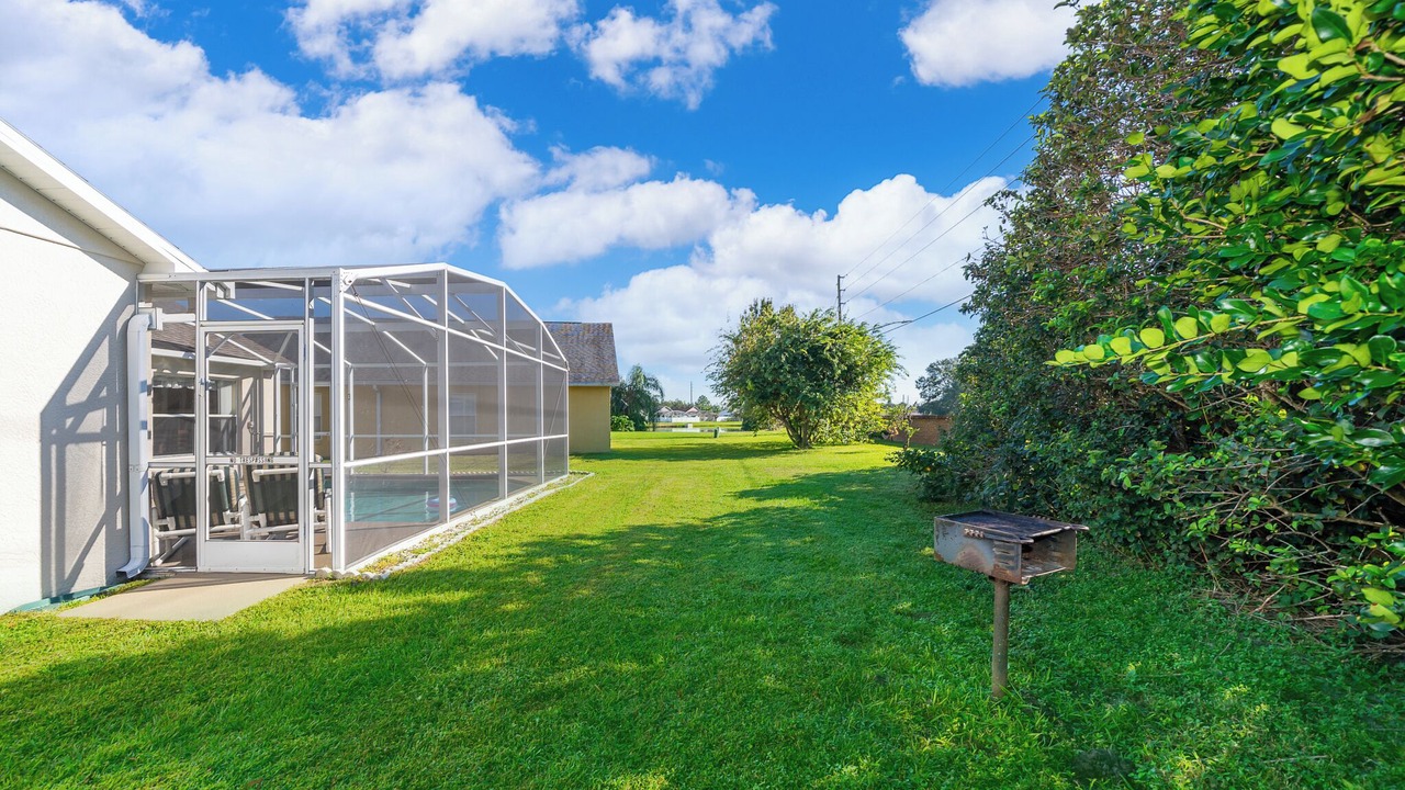 Photo of Outdoor in Crescent Lakes