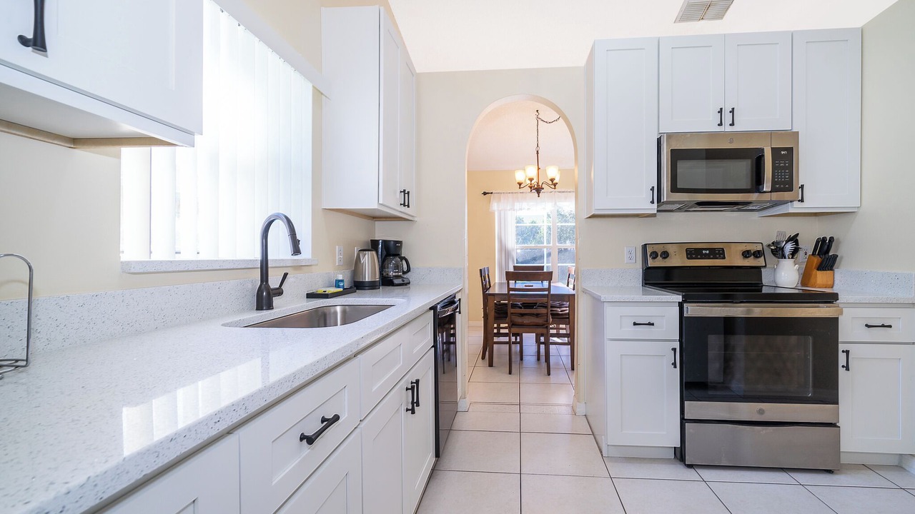 Photo of Kitchen in Crescent Lakes