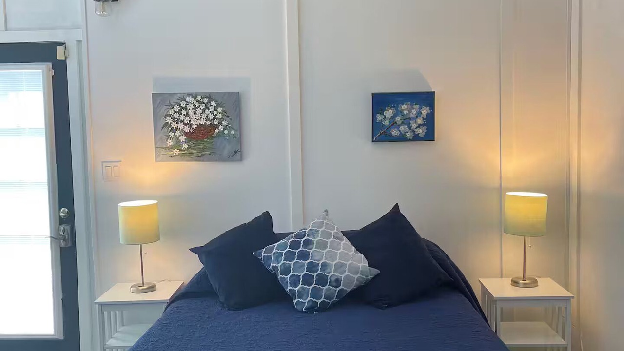 Photo of Bedroom in Sea Scape