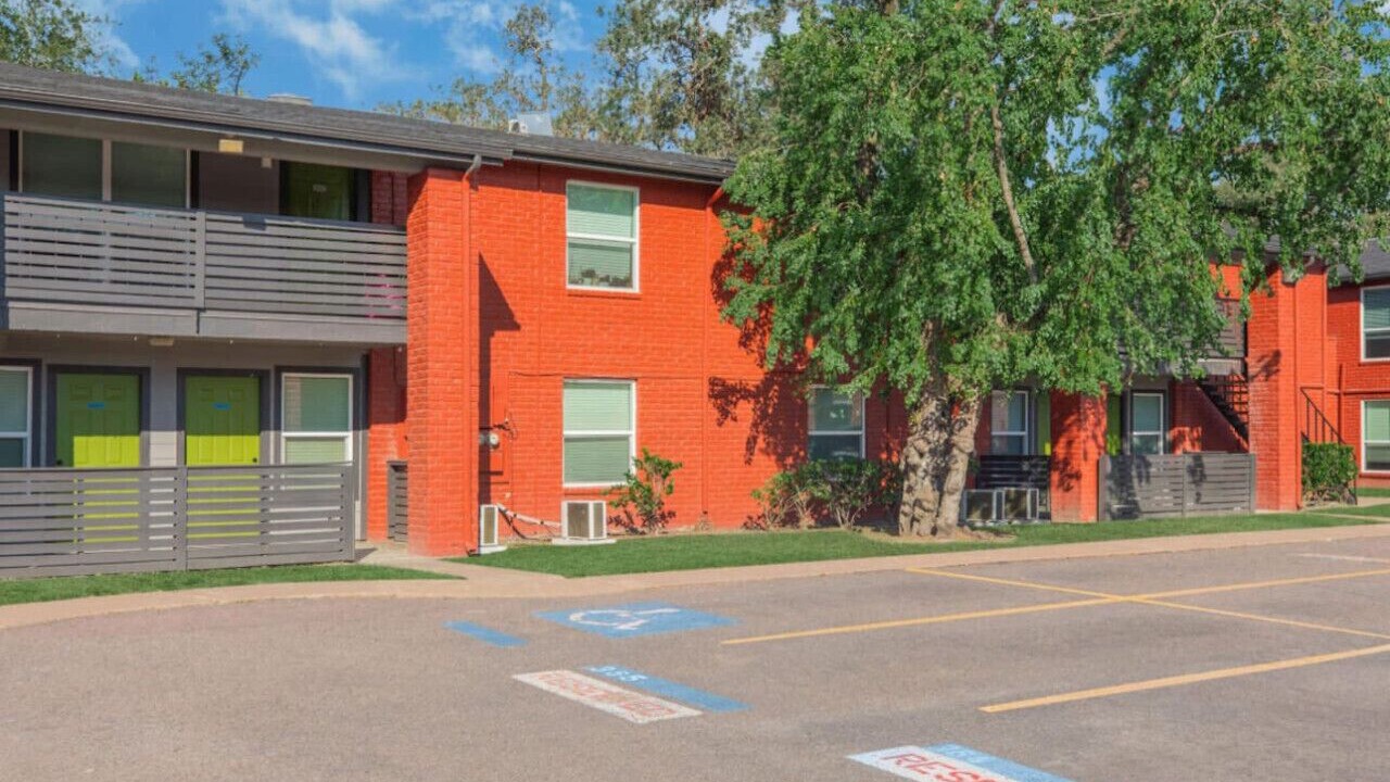 Photo of Outdoor in Garden Oaks
