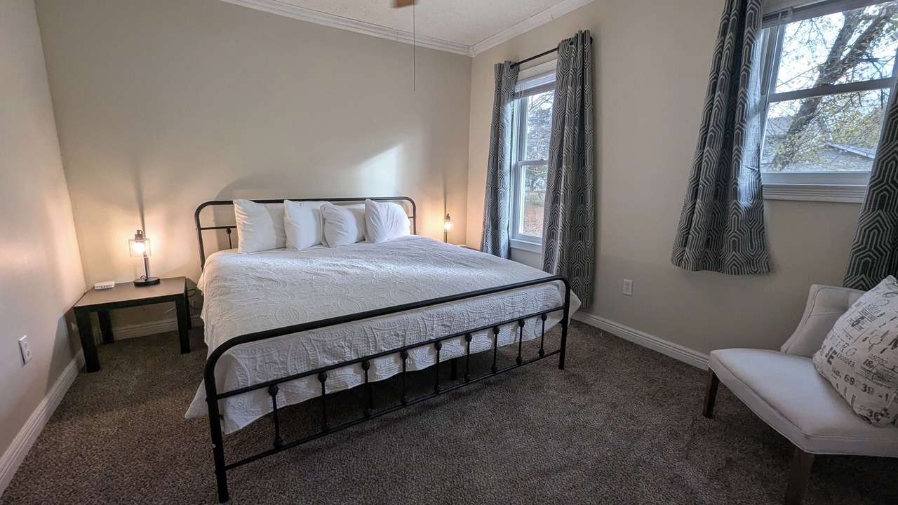 Photo of Bedroom in Marion