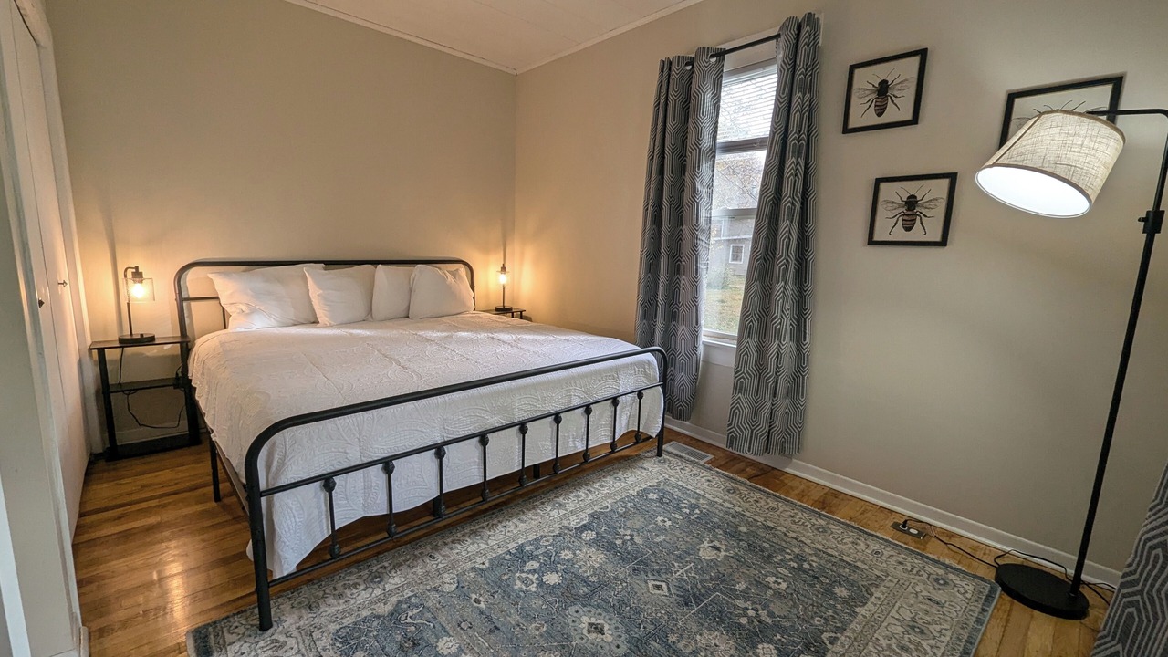 Photo of Bedroom in Marion