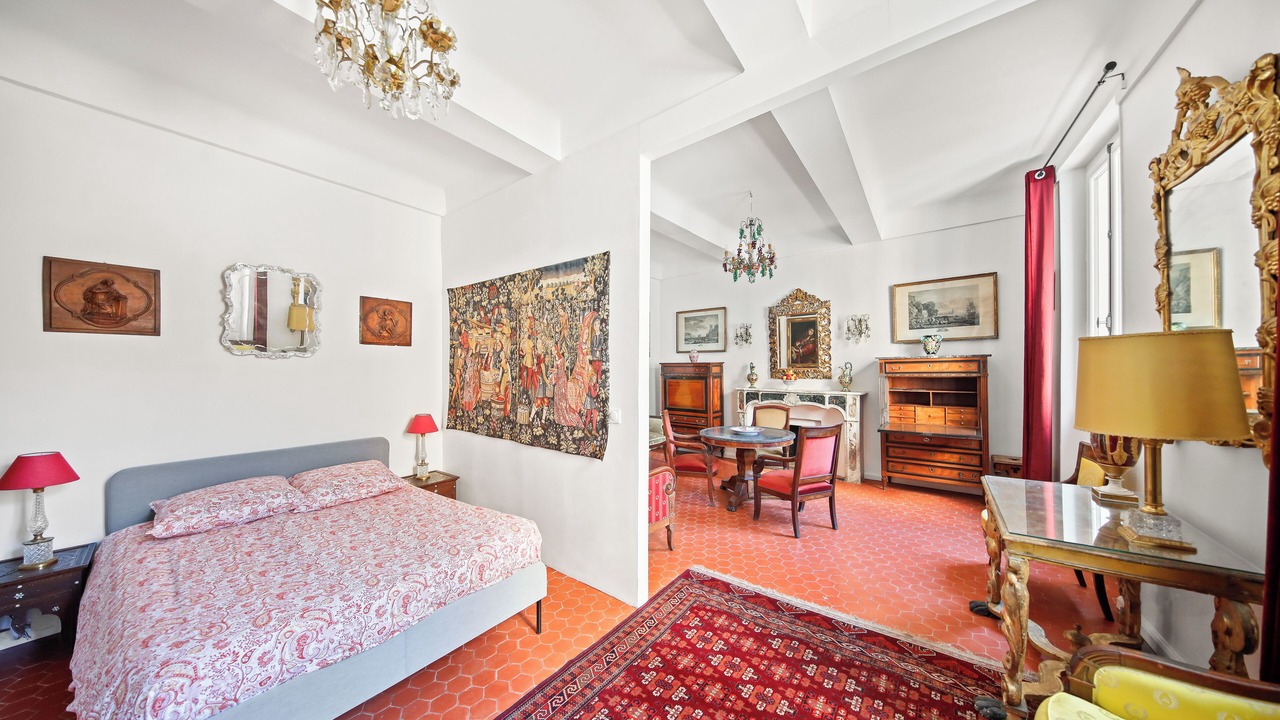 Photo of Others in Hyeres City Centre