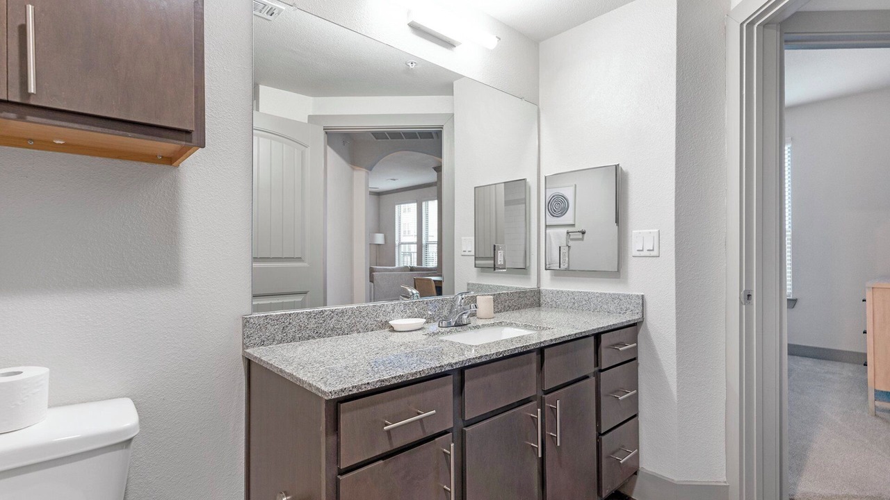 Photo of Bathroom in Manor