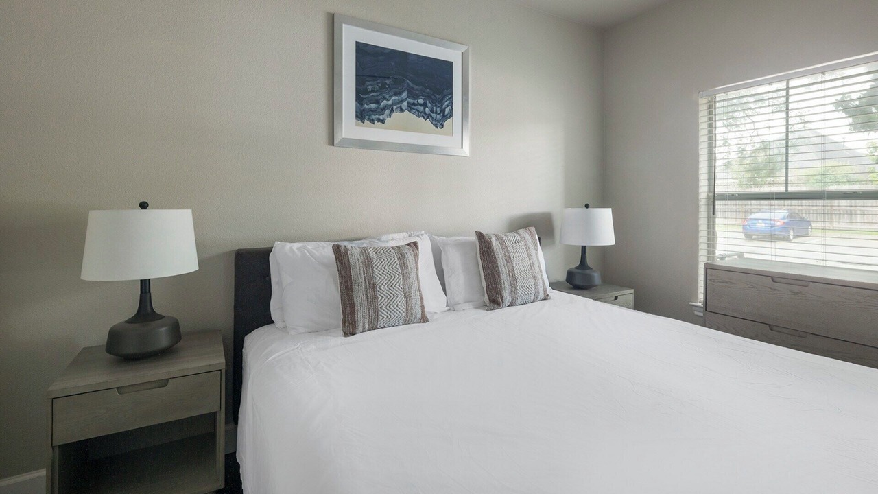 Photo of Bedroom in Riverpark West