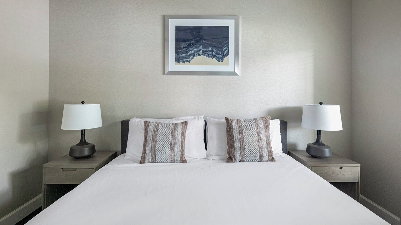 Photo of Bedroom in Riverpark West