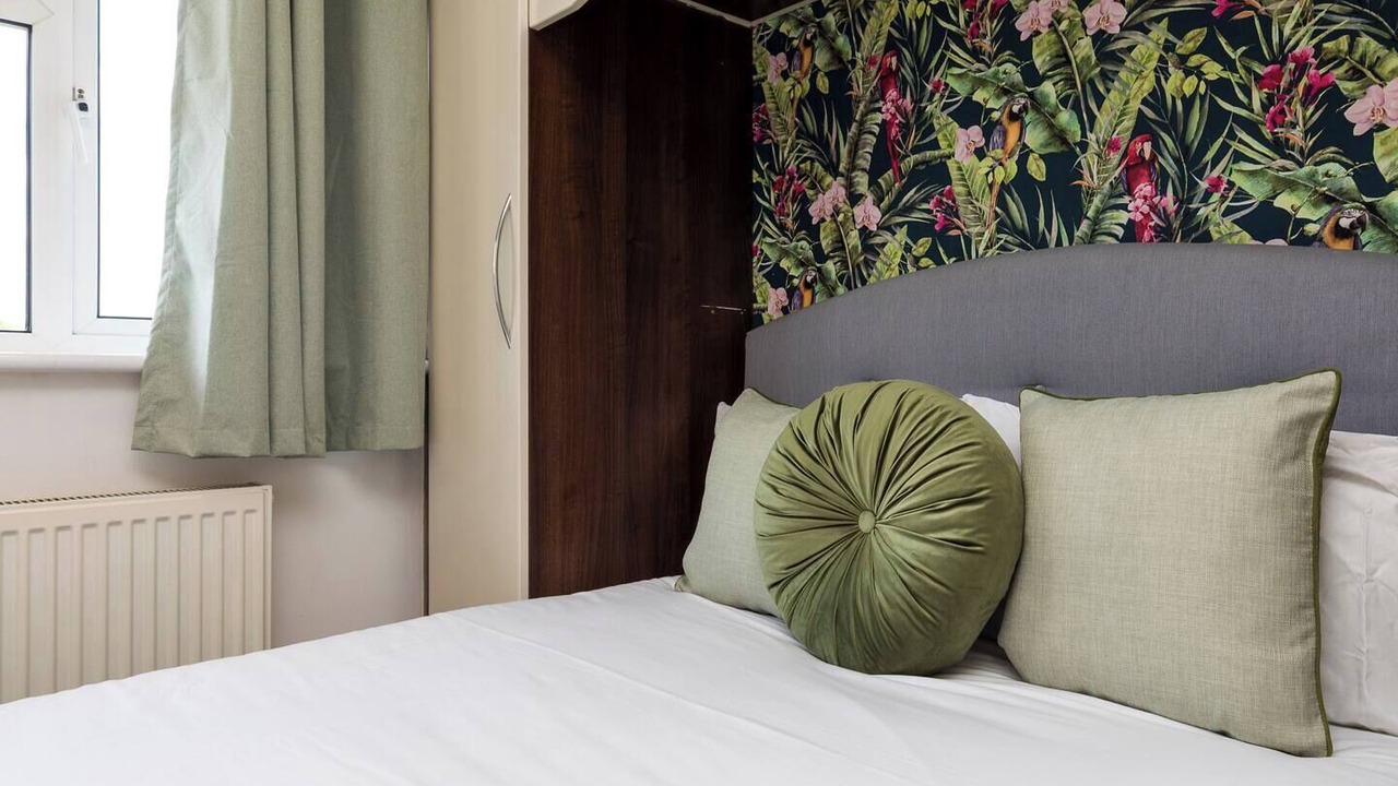 Photo of Others in Crawley City Centre