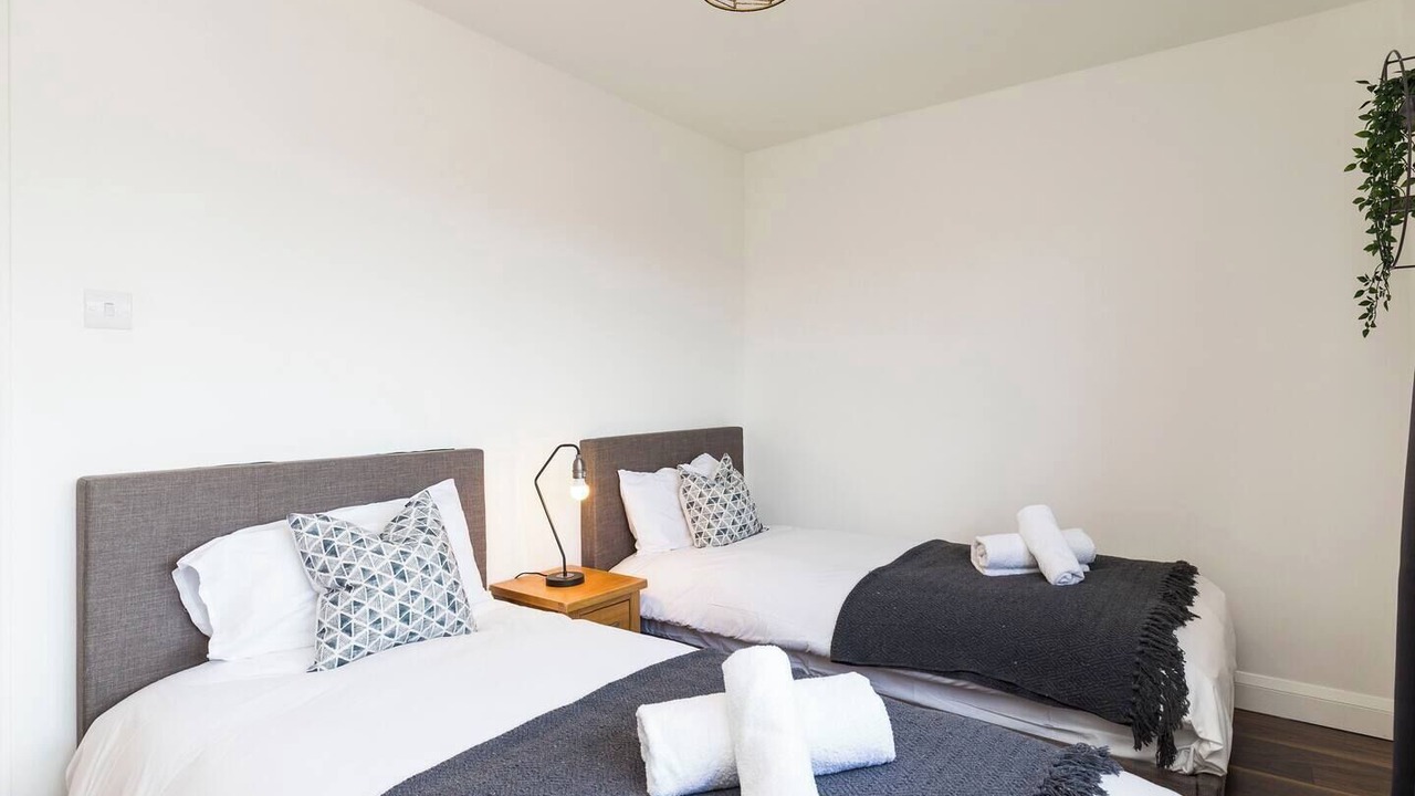 Photo of Others in Crawley City Centre