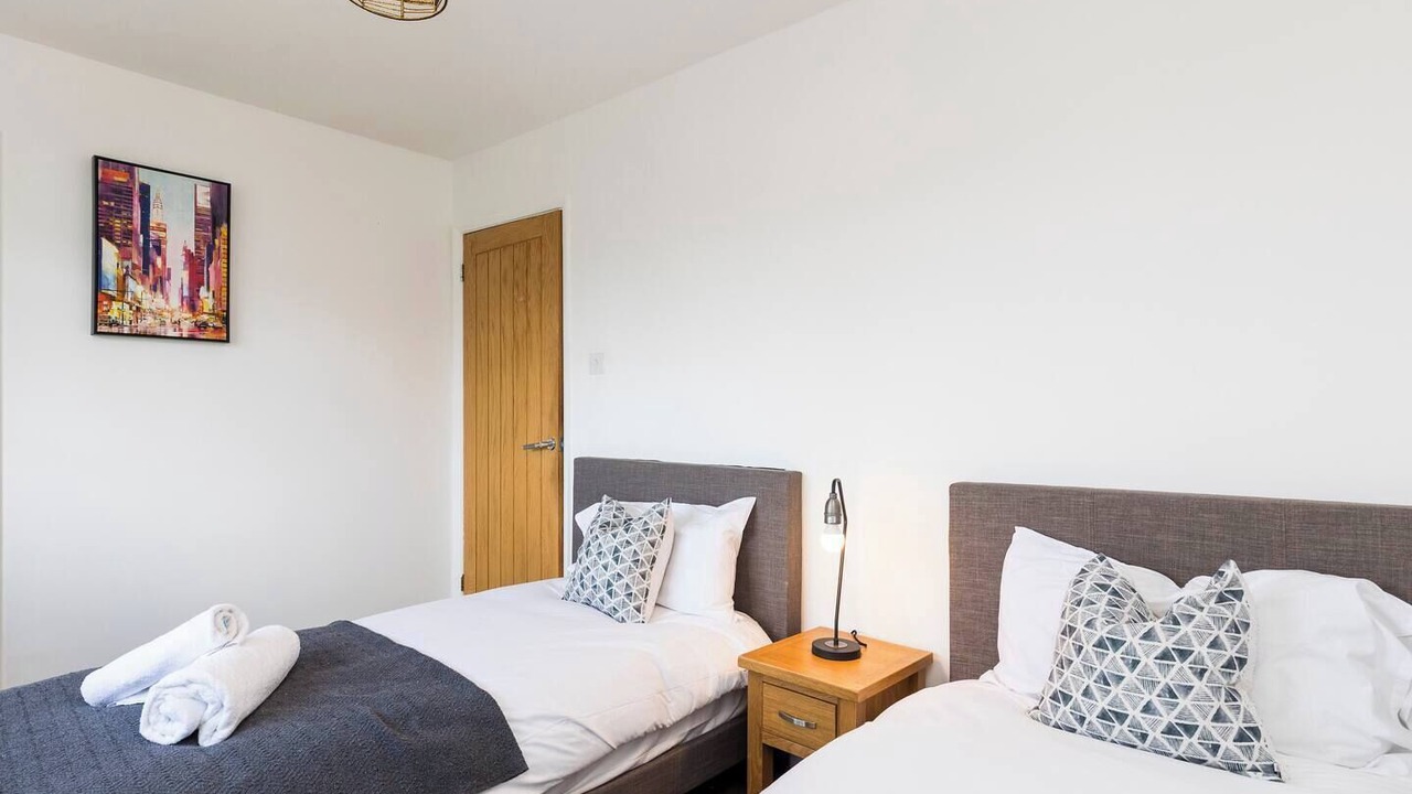 Photo of Others in Crawley City Centre