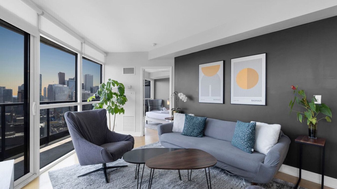 Photo of Livingroom in Cabbagetown