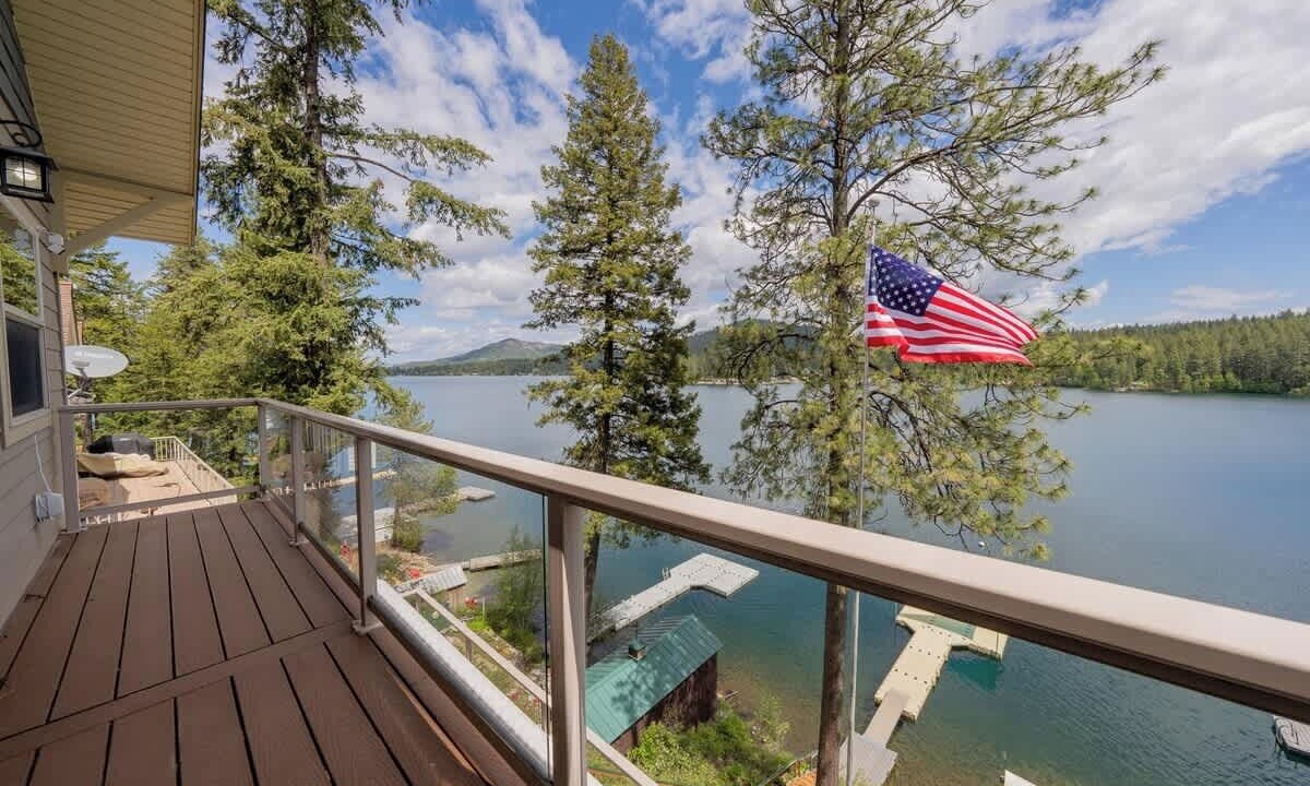 Photo of Outdoor in Loon Lake