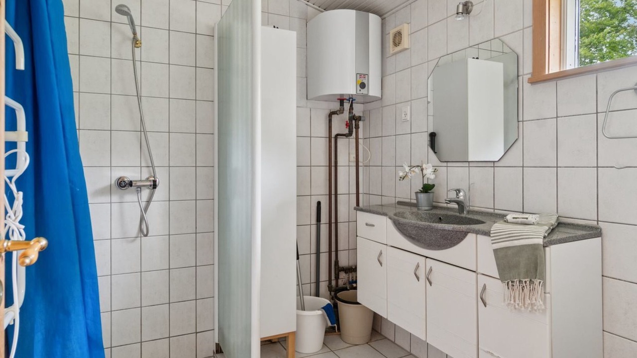 Photo of Bathroom in Yderby