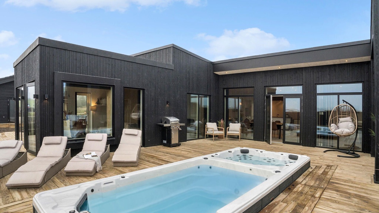 Photo of Others in Øksenmølle