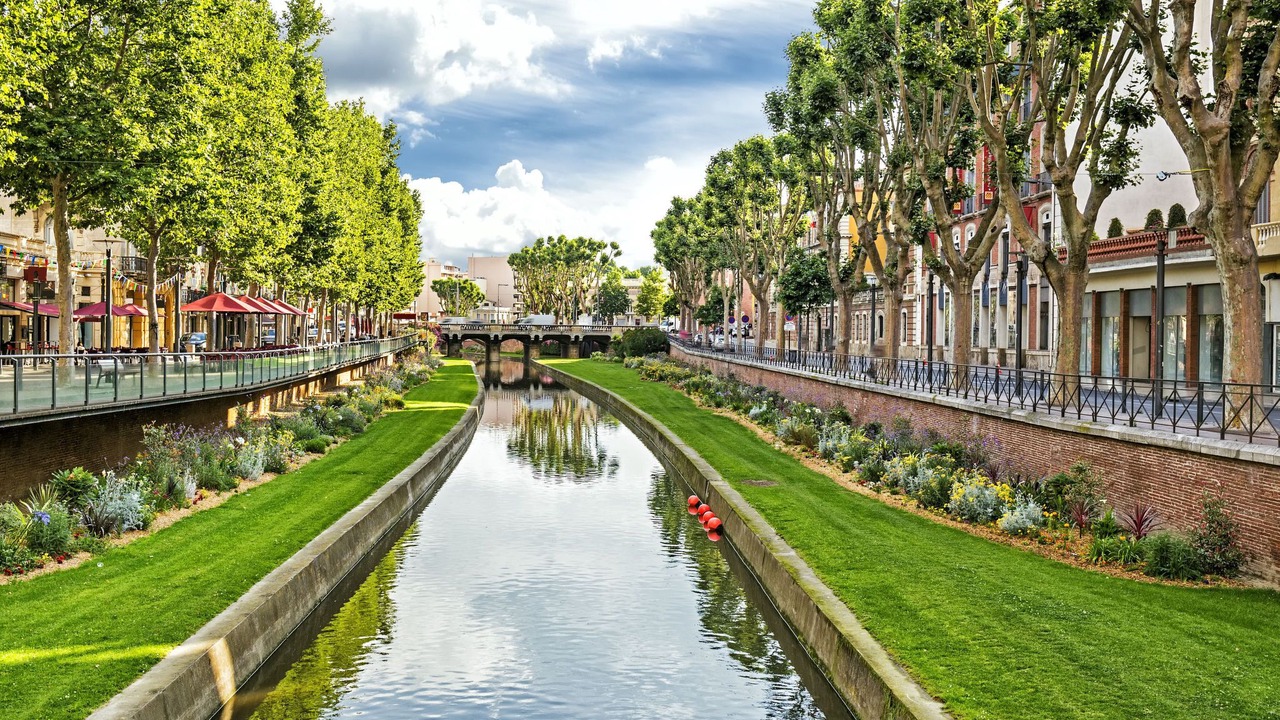 Photo of Others in La Real