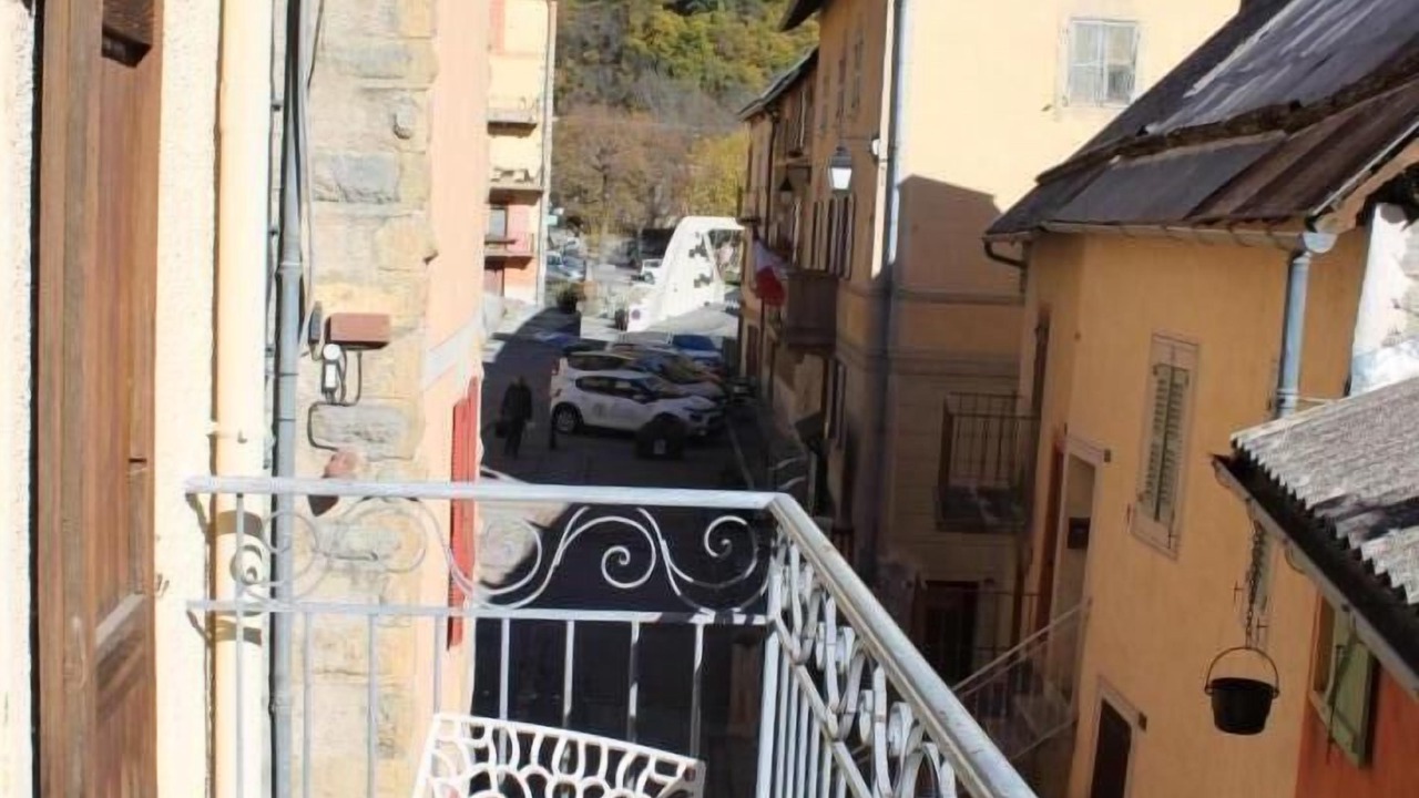Photo of Outdoor in Peone