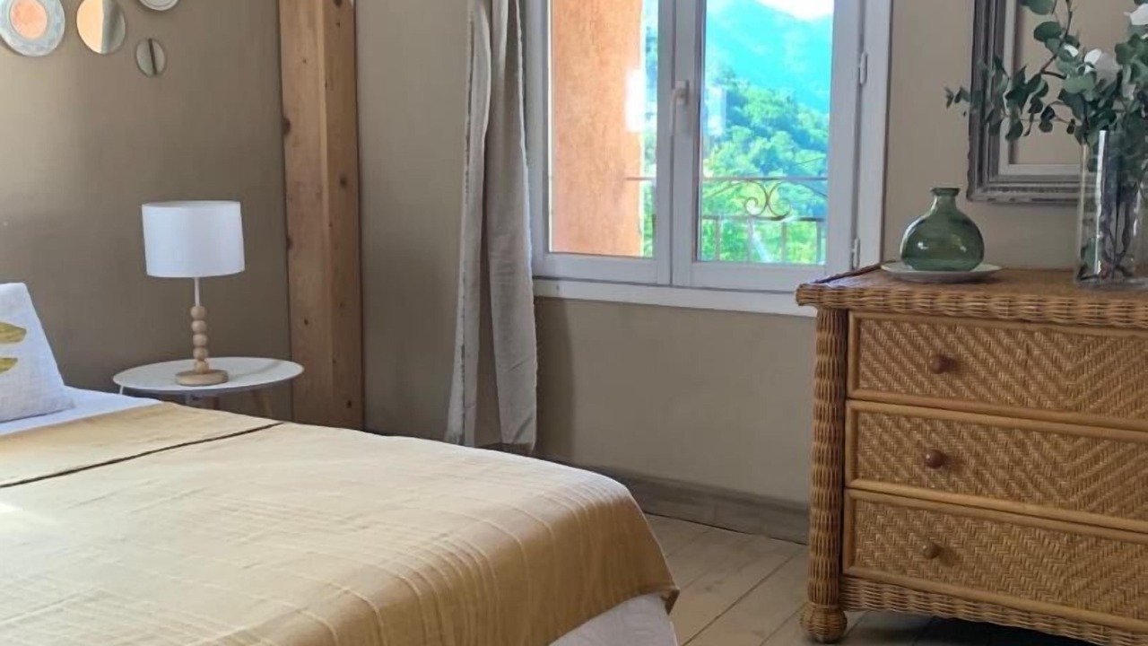 Photo of Bedroom in Roquebilliere