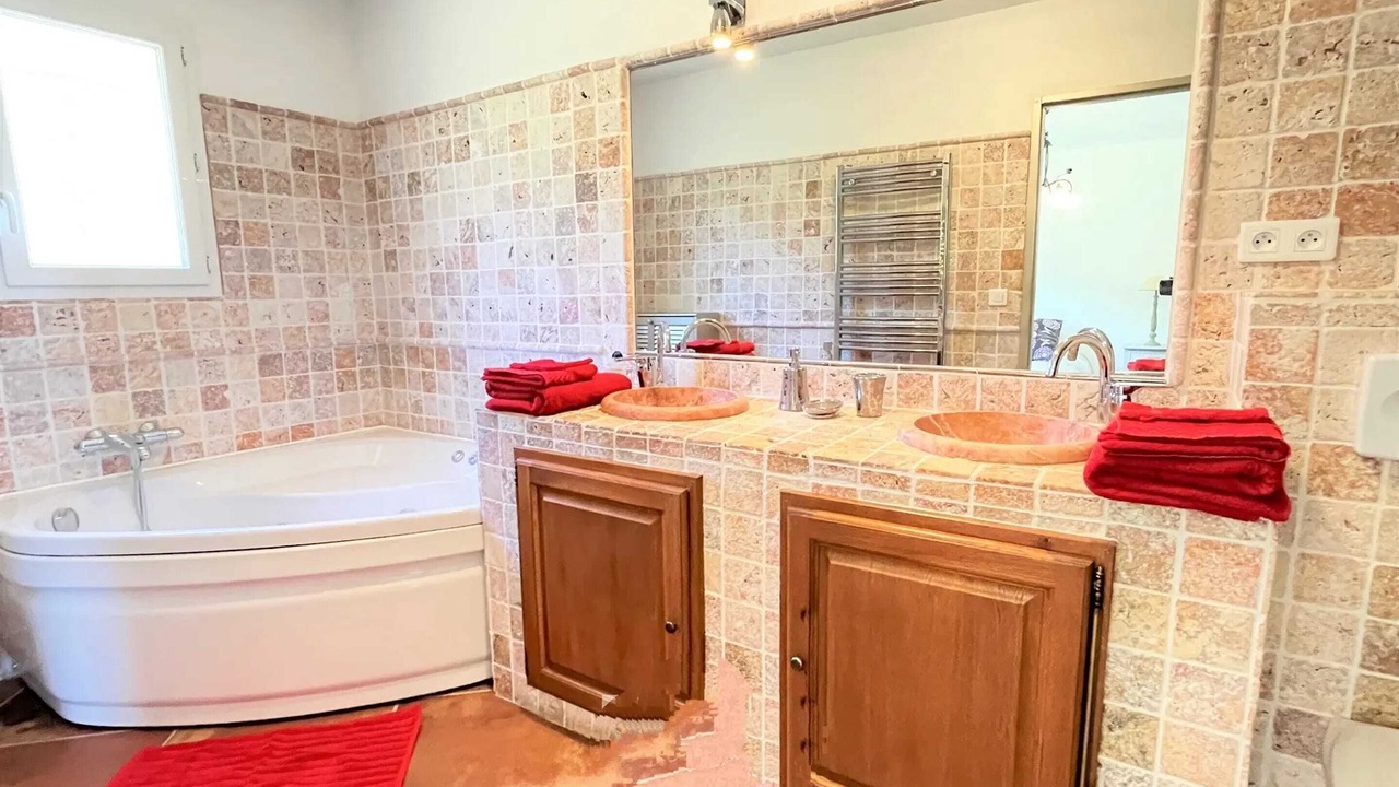 Photo of Bathroom in Coti-Chiavari