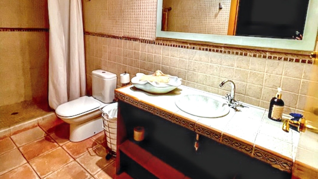 Photo of Bathroom in Ogassa