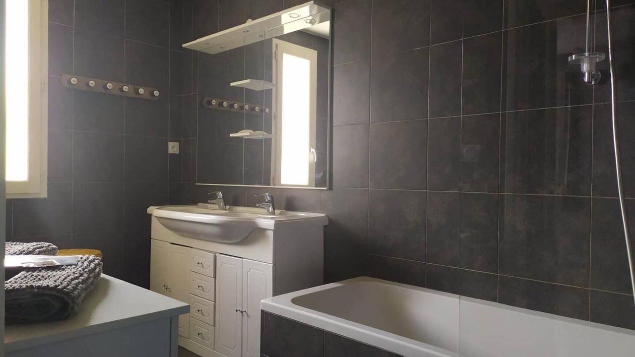 Photo of Bathroom in Coursegoules