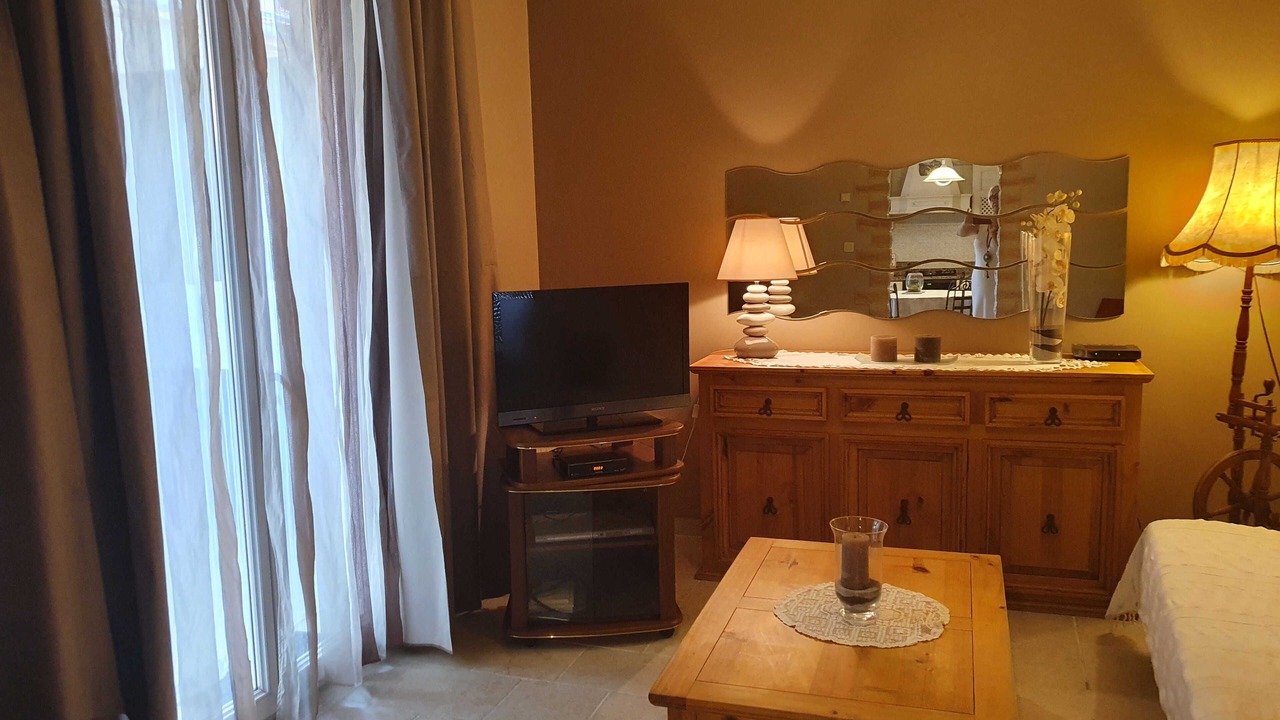 Photo of Bedroom in Roquebilliere
