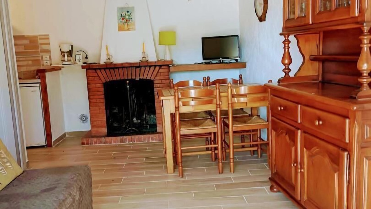 Photo of Livingroom in Seranon