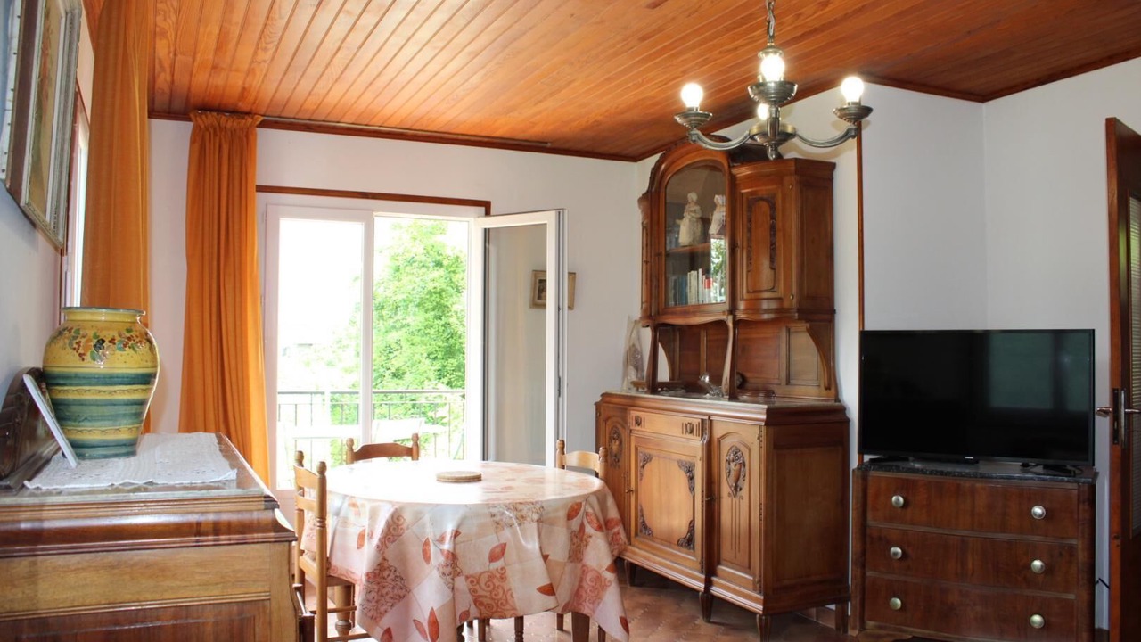 Photo of Others in Belvedere