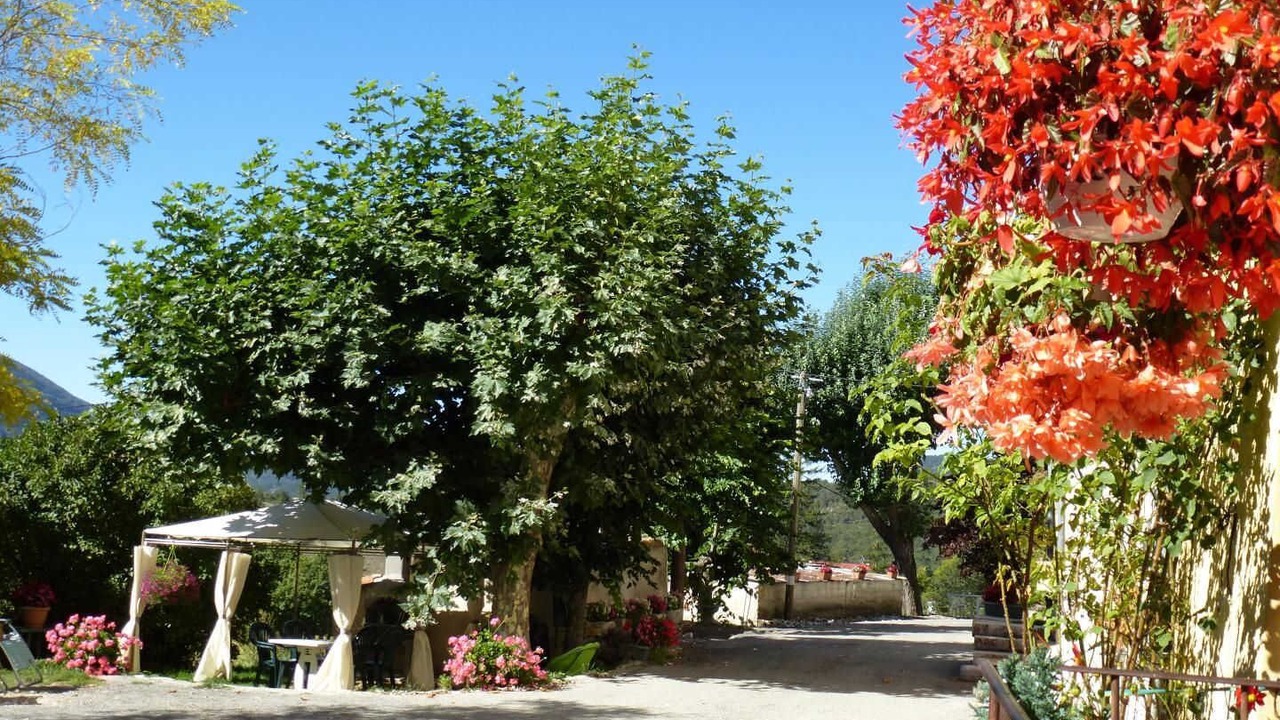 Photo of Outdoor in Seranon