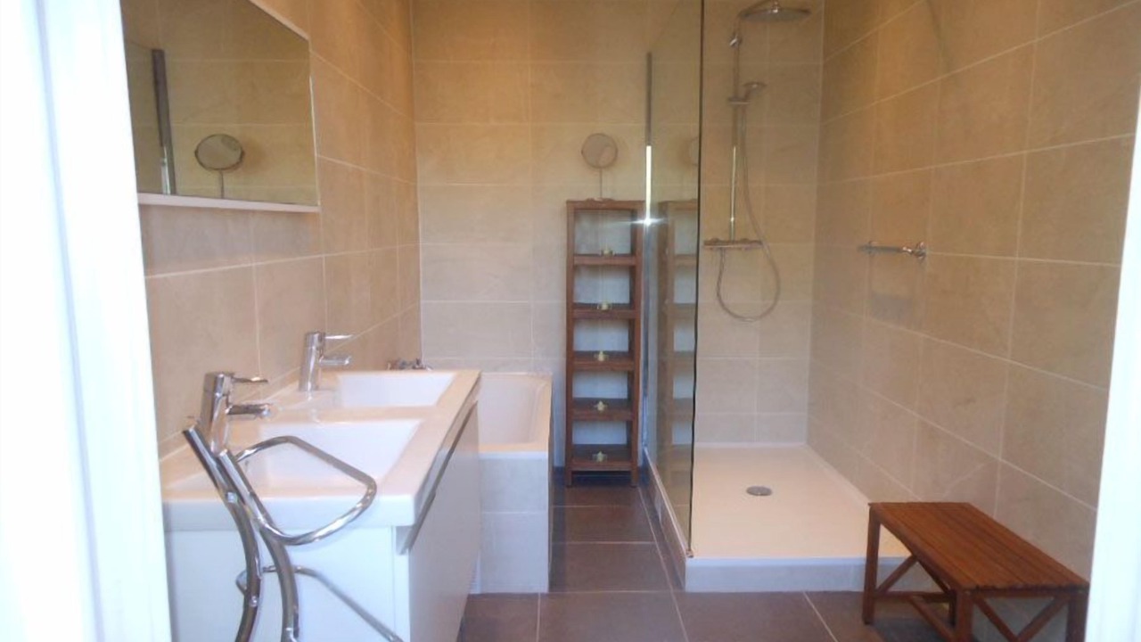 Photo of Bathroom in Colomars