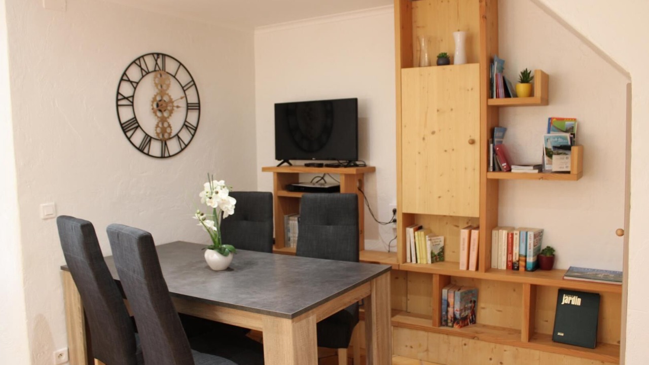 Photo of Others in Carros