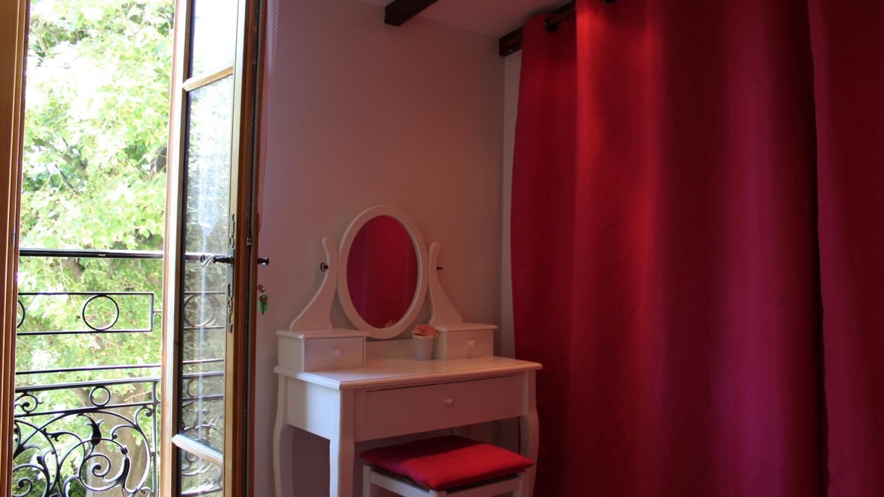 Photo of Others in Carros