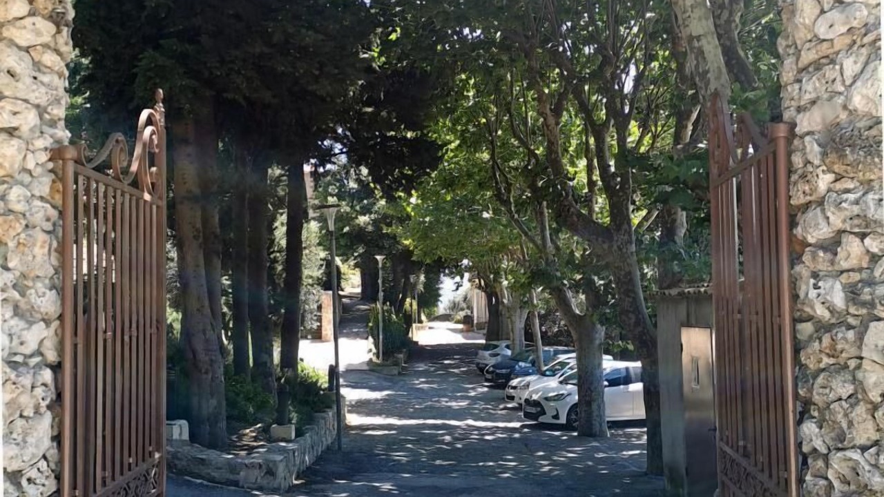 Photo of Outdoor in Carros