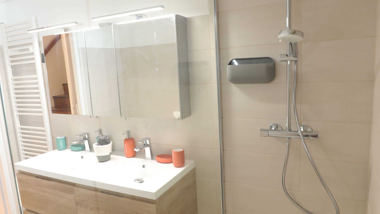 Photo of Bathroom in Carros