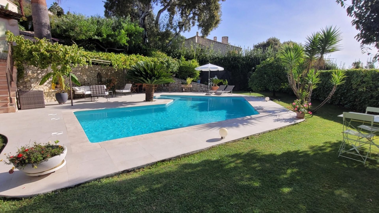 Photo of Outdoor in Saint-Jeannet