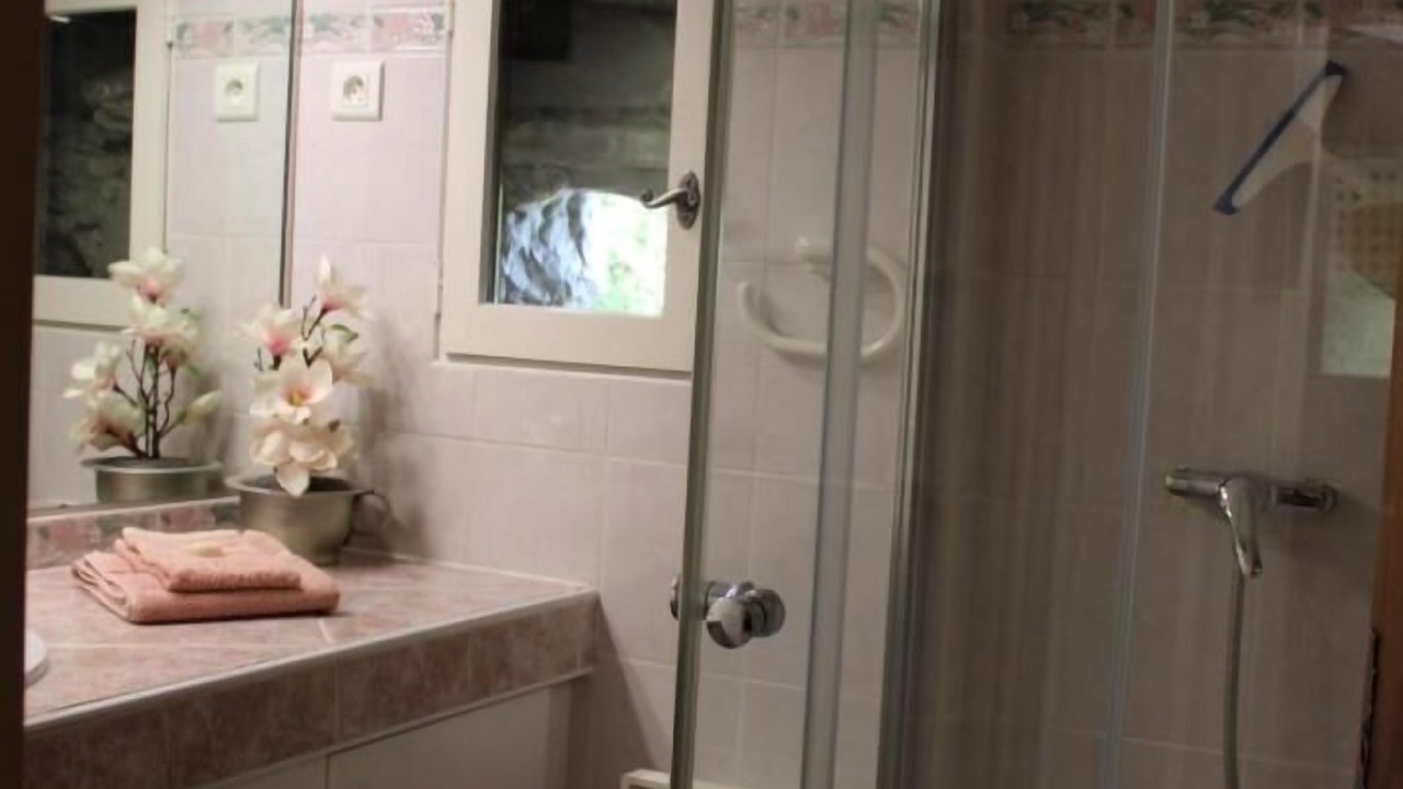 Photo of Bathroom in Beuil