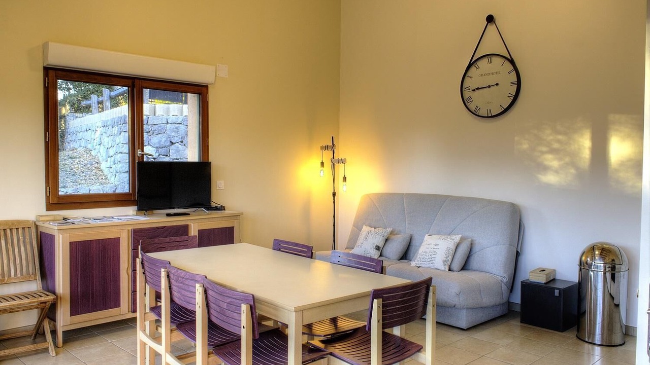 Photo of Others in Auvare