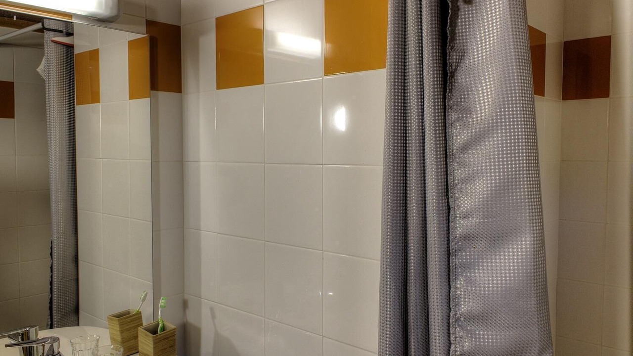 Photo of Bathroom in Auvare