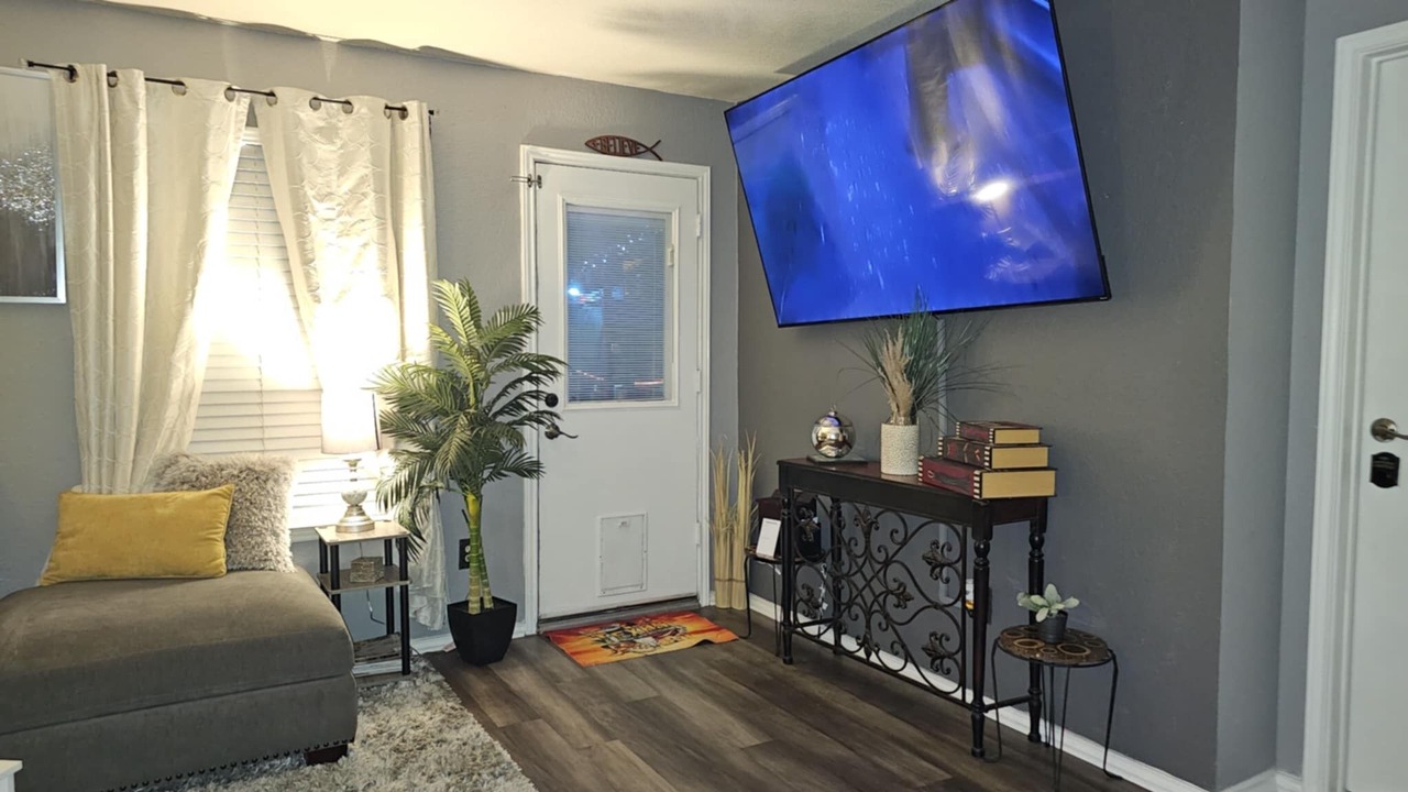 Photo of Livingroom in Cedar Park