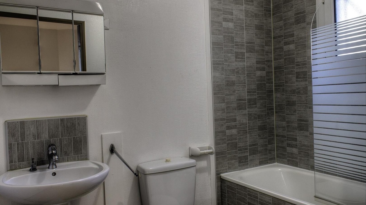 Photo of Bathroom in La Bollene-Vesubie