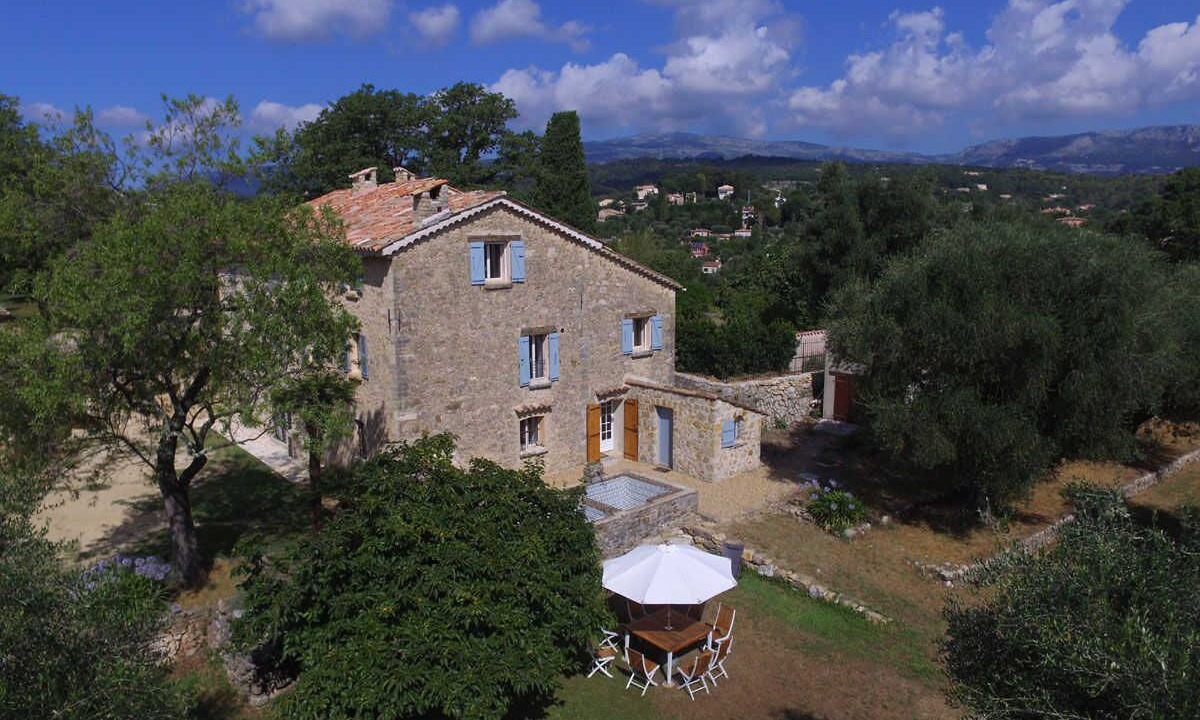 Photo of Outdoor in Le Rouret