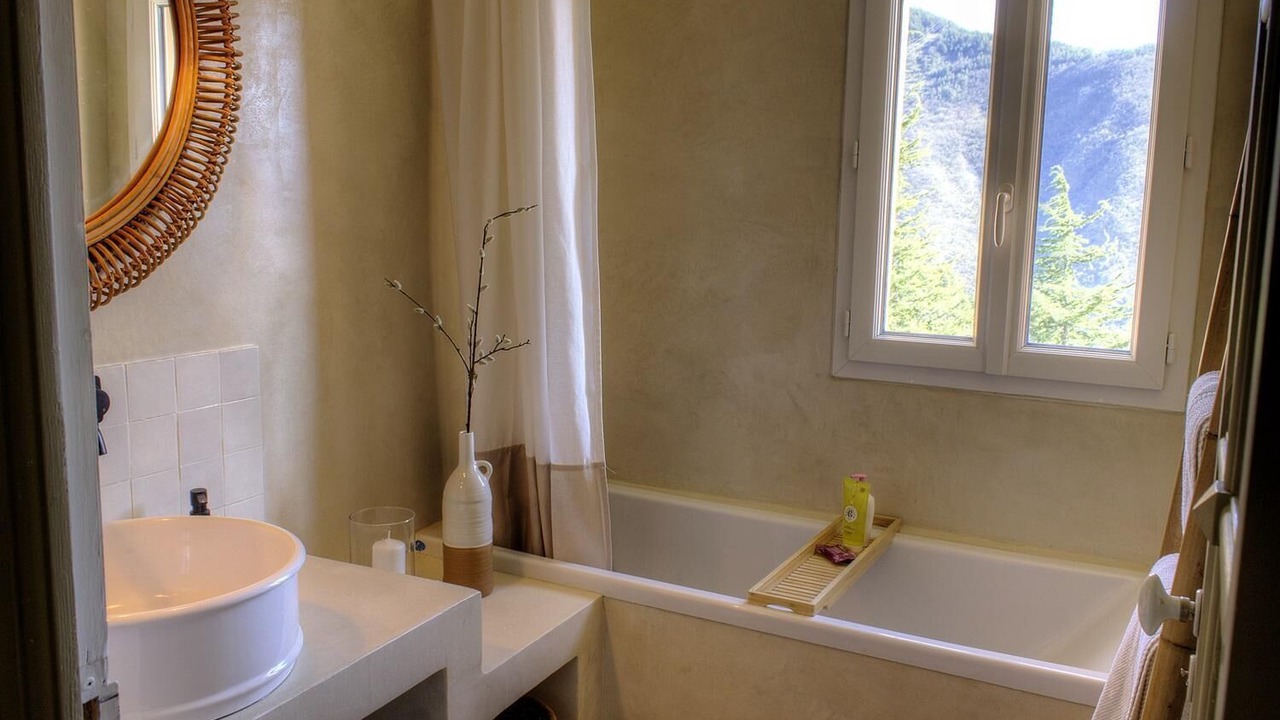 Photo of Bathroom in Lantosque