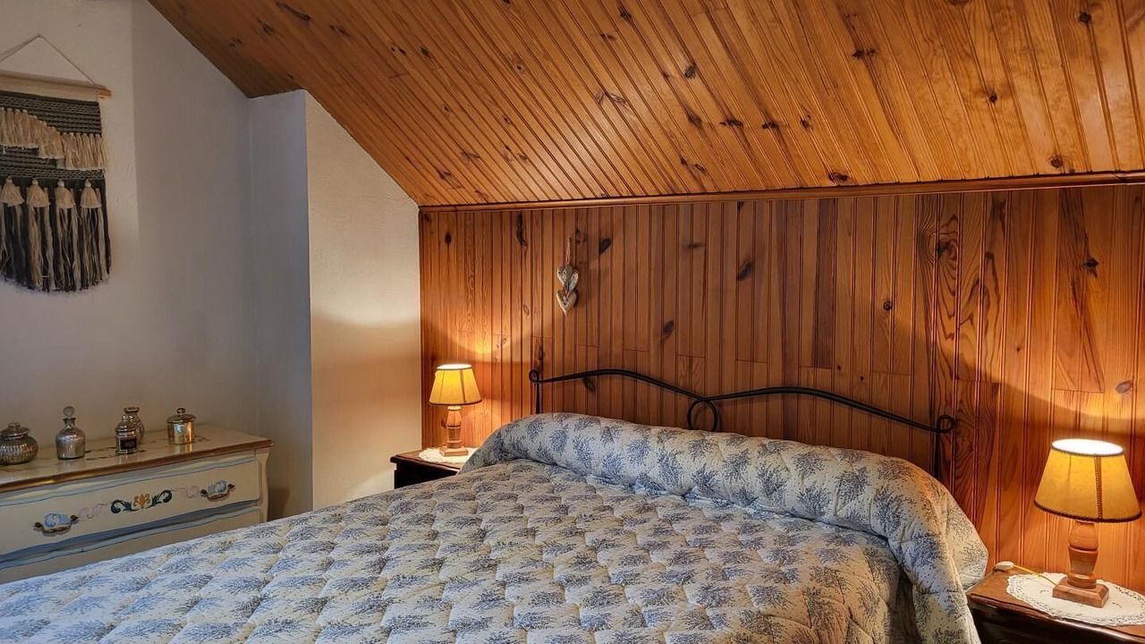 Photo of Bedroom in Saint-Dalmas