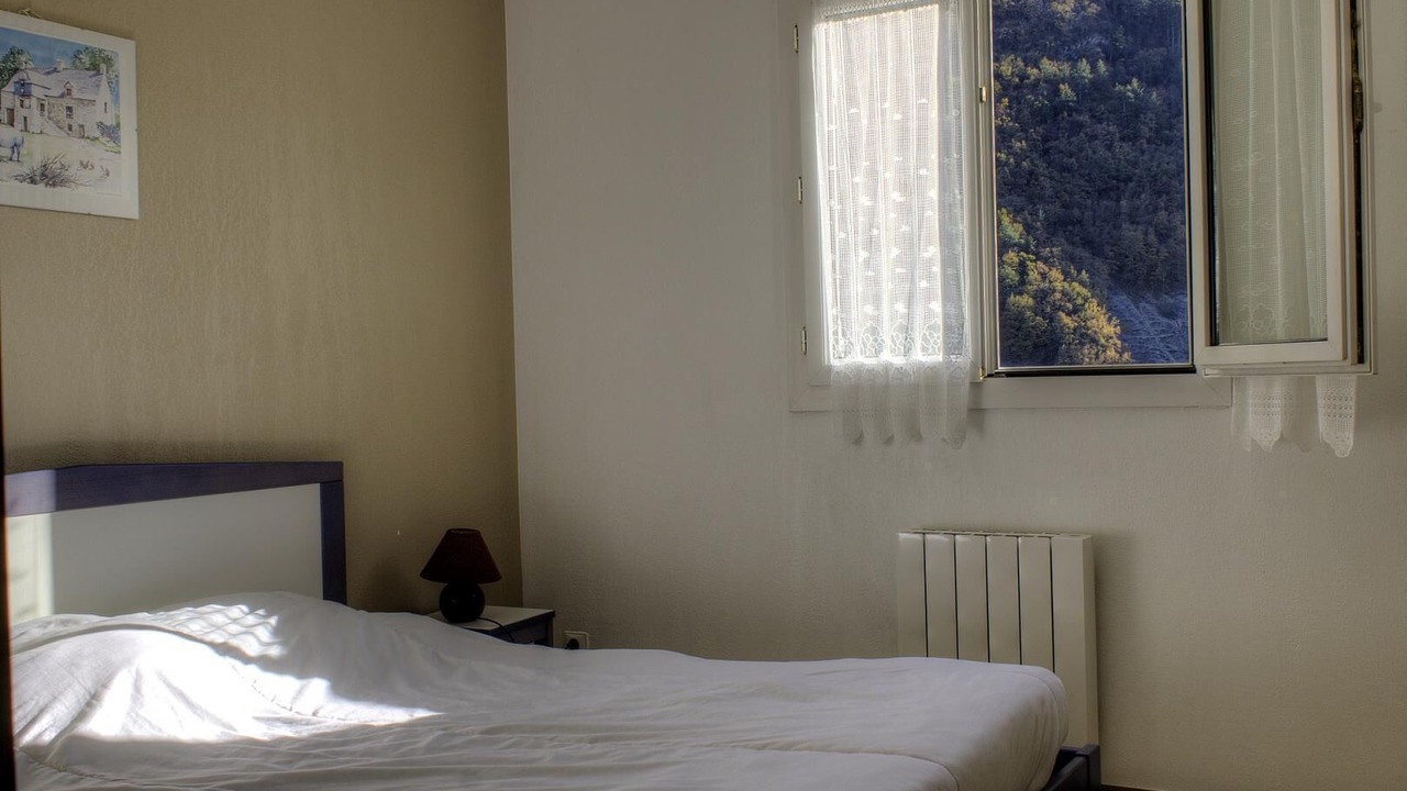 Photo of Bedroom in La Bollene-Vesubie