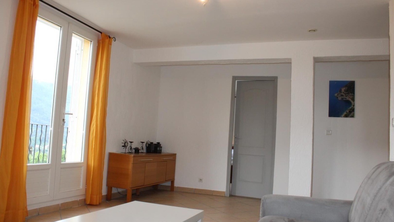 Photo of Livingroom in Contes