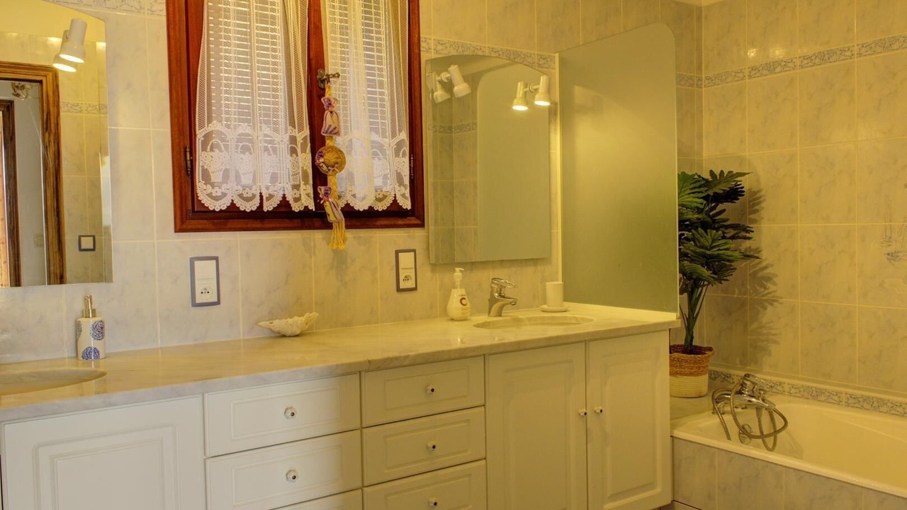 Photo of Bathroom in Blausasc